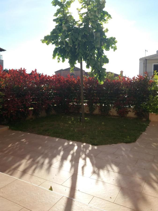 Appartamento Casa Loutsiano Sívota Esterno foto