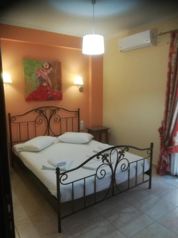 Appartamento Casa Loutsiano Sívota Esterno foto